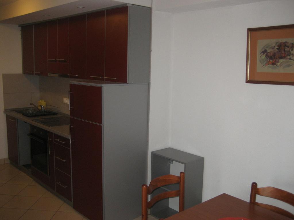 Apartment Aleksandar ティヴァト エクステリア 写真