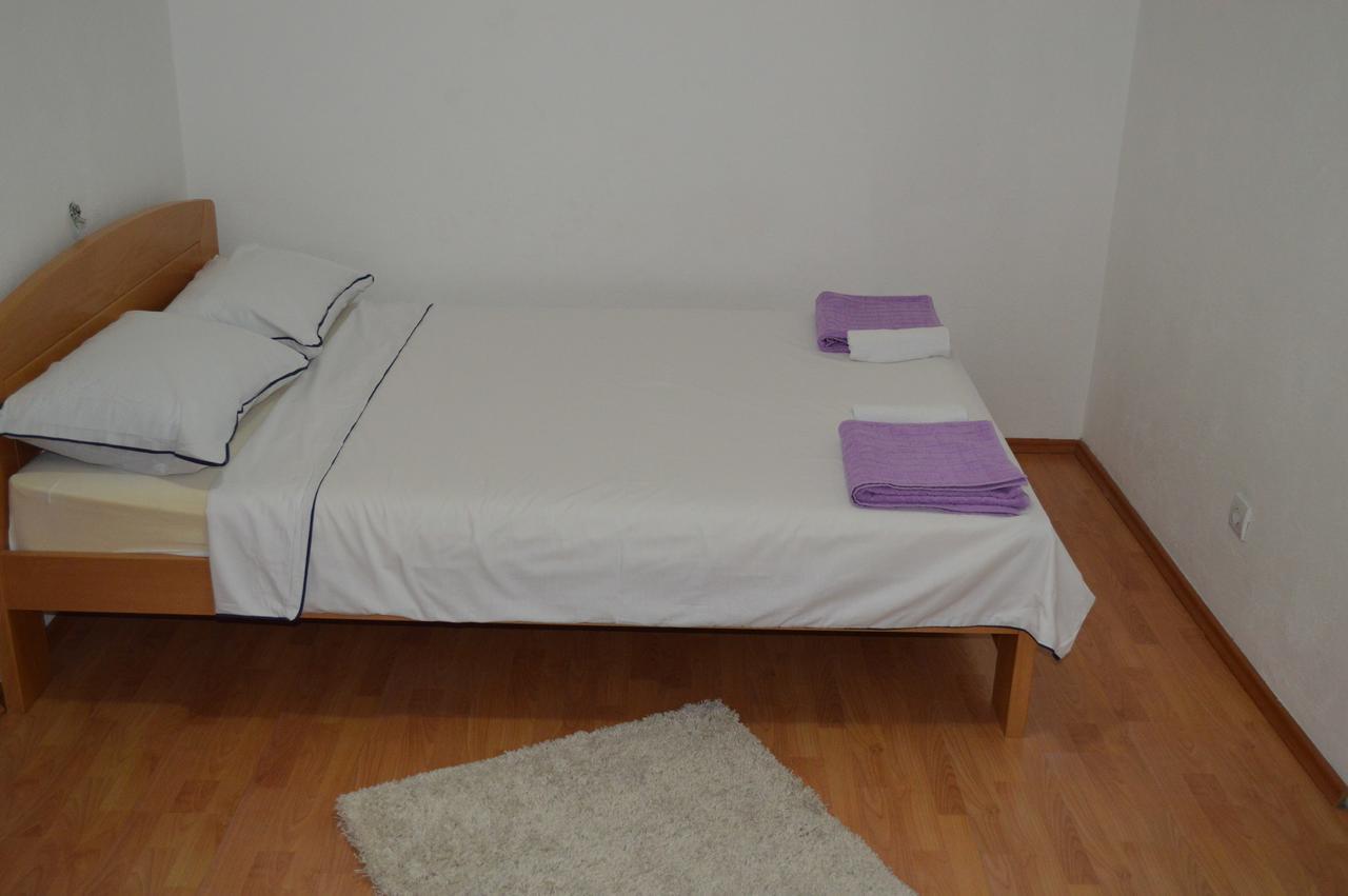 Apartment Aleksandar ティヴァト エクステリア 写真